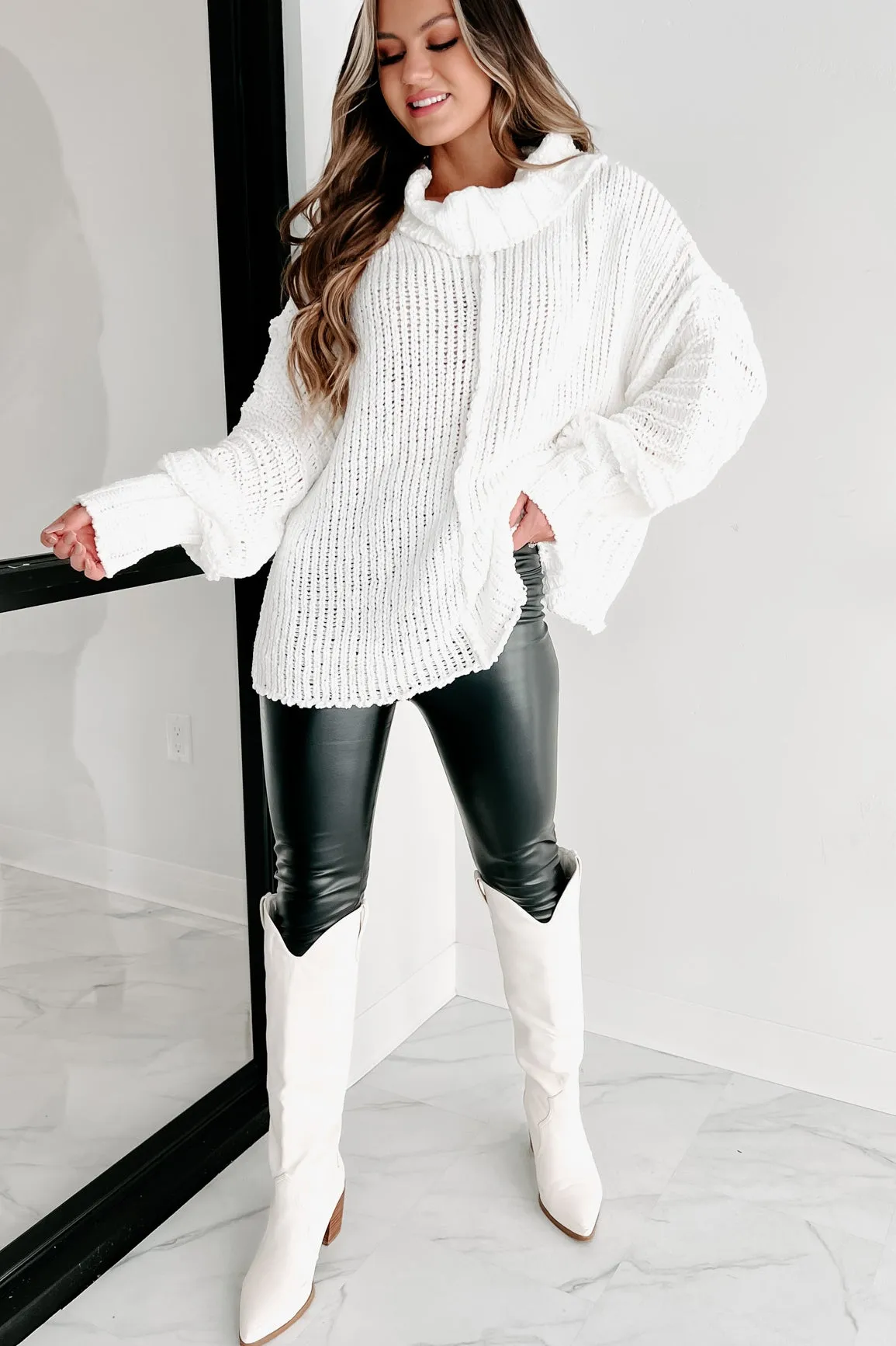Doorbuster- She's Complicated Fleece Lined Faux Leather Leggings (Black)
